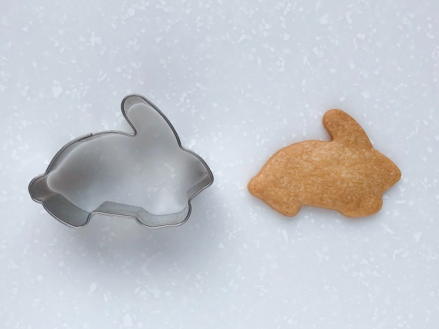 クッキー抜き型 うさぎ|クッキーローラー専門店fico(フィーコ) クッキー抜き型 うさぎ|クッキーローラー専門店fico(フィーコ)